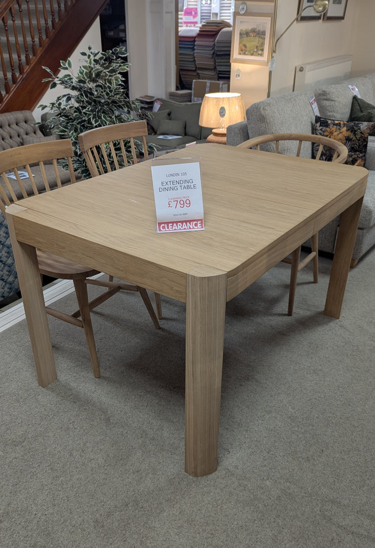 TCH Lundin Extending Dining Table